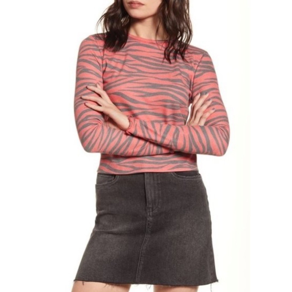 BP. Red Zebra Stripe Long Sleeve Thermal Top Size XL